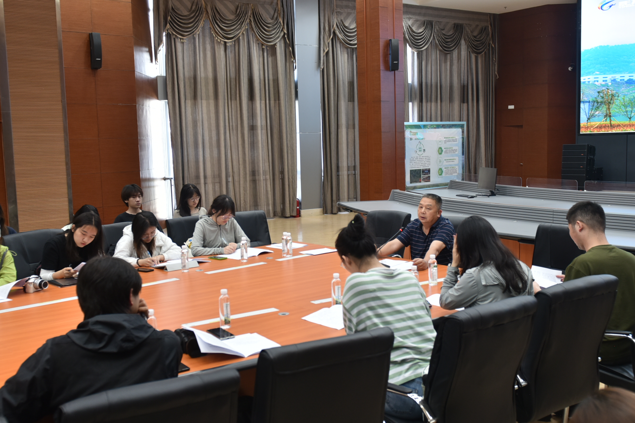 校企聯(lián)袂繪藍(lán)圖，北林學(xué)子訪金森